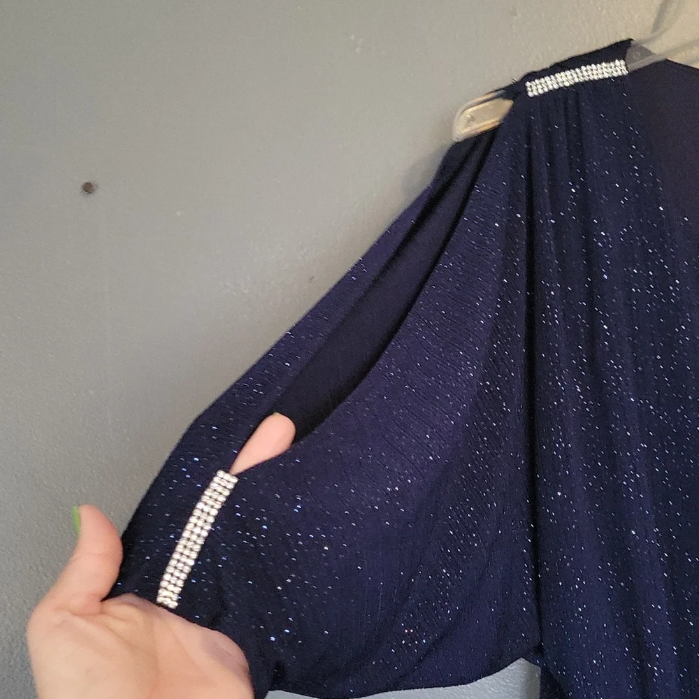 ✨️Beautiful Blue Sparkling Dress! - Picture 4 of 13